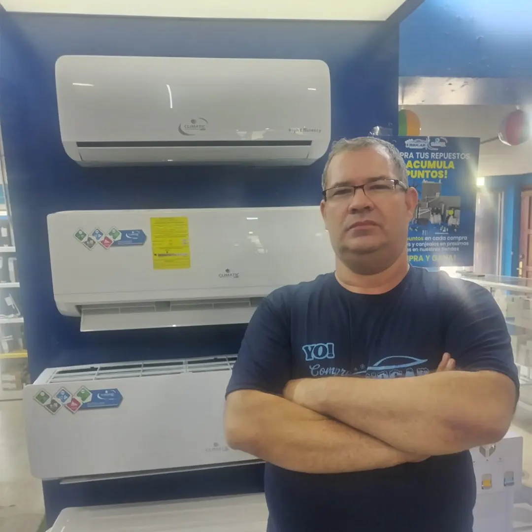 Elin Paz – Asesor de Ventas Friocar HN