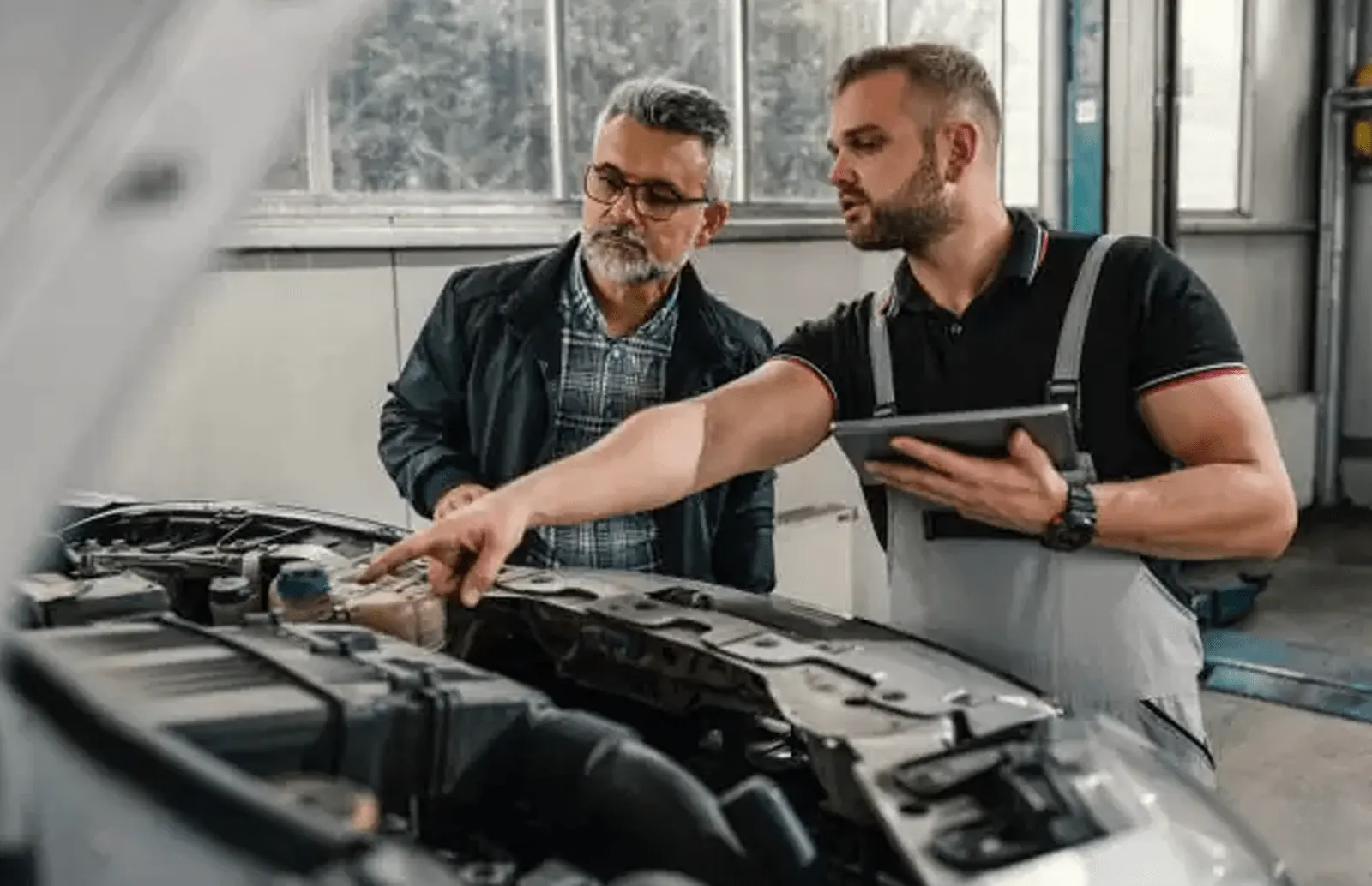 Diagnóstico especializado de aire acondicionado automotriz